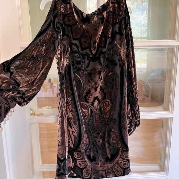 Alexia Admor Chocolate Velvet Dress - Picture 9 of 10